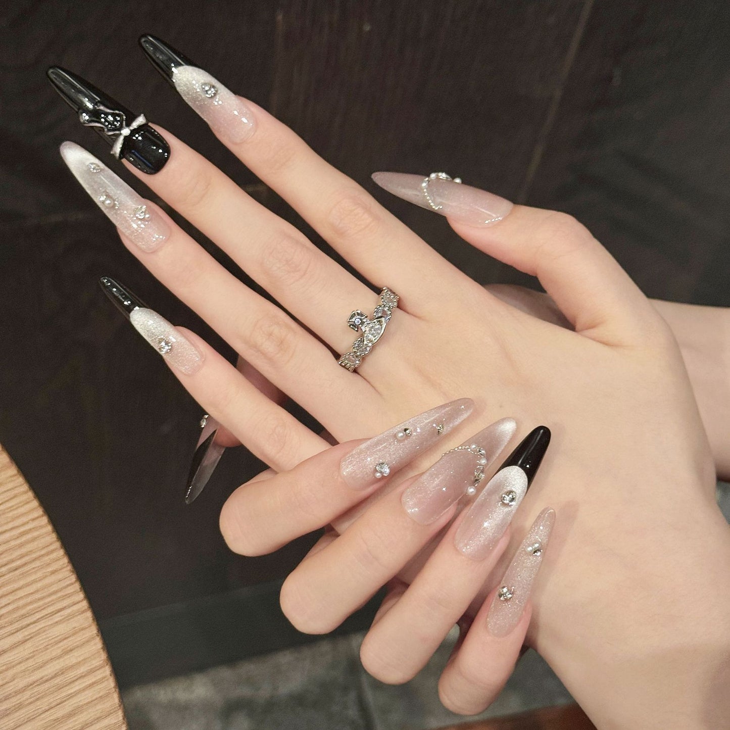 Nails 206-Pink and Purple Cat's Eye Crushed Diamonds Nail Art