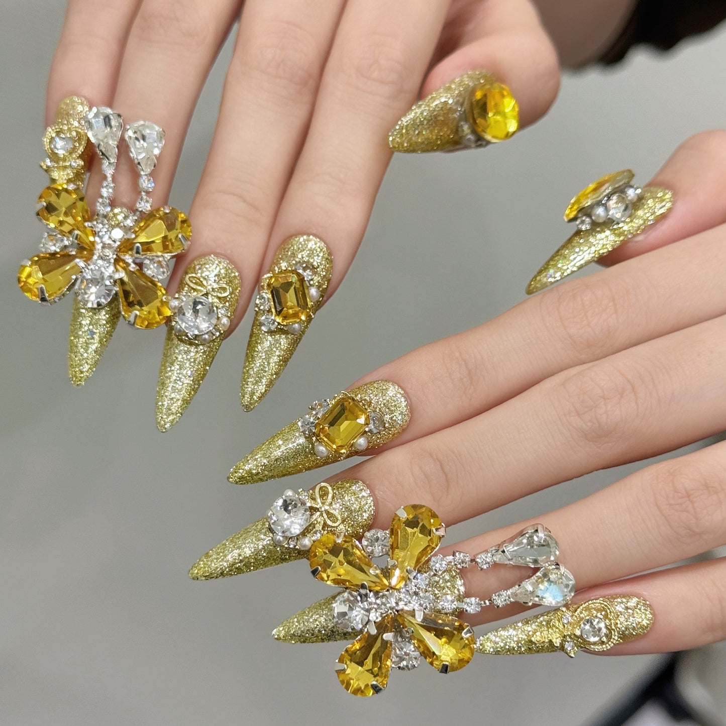 Nails 009-Gold Butterfly Luxury Chain Butterfly Zirconia Nail Art