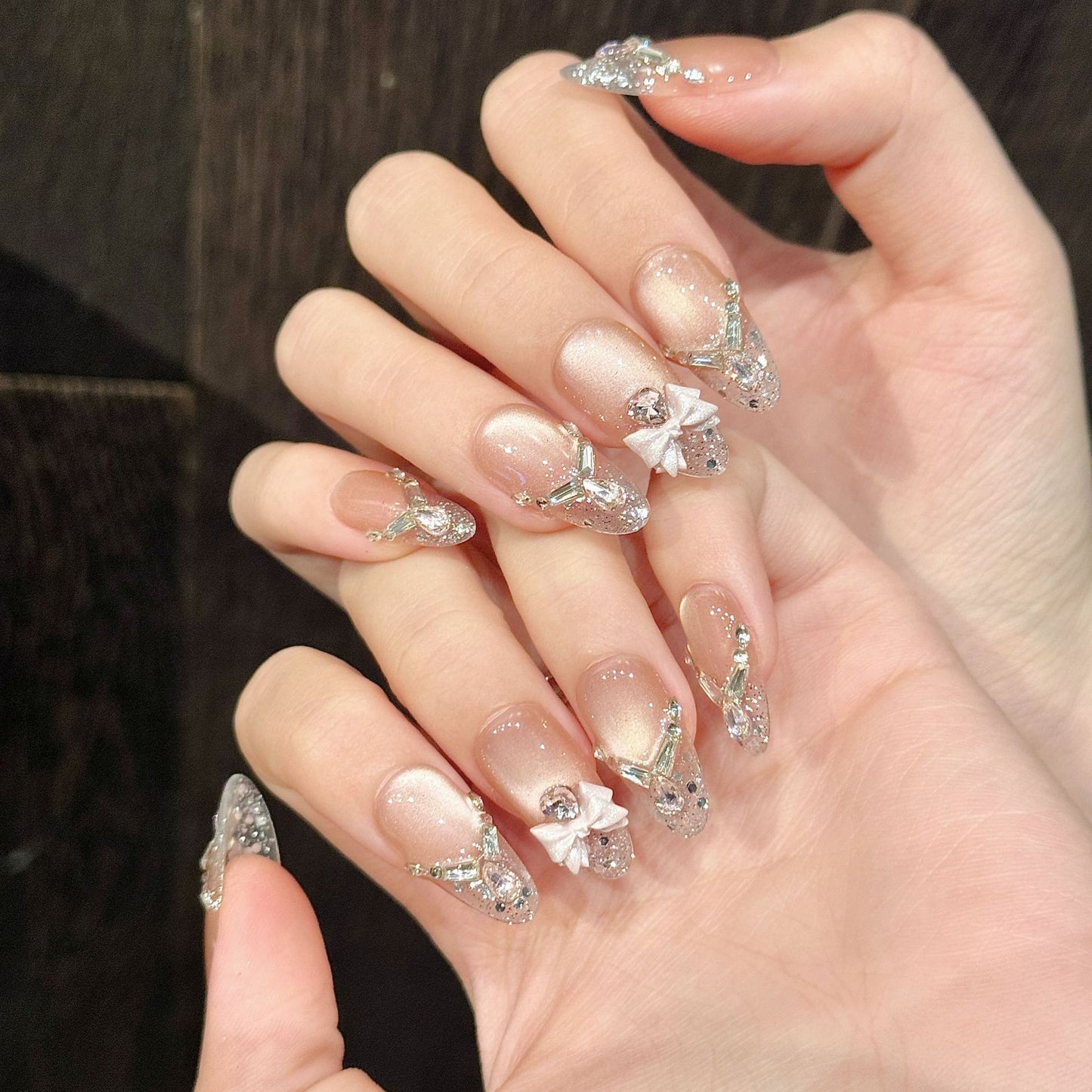 Nails 131-Princess on the Run Pure Desire Bow Cat Eye Nail Art