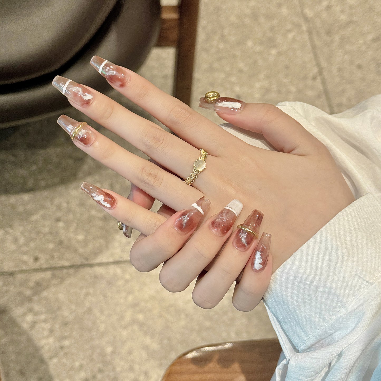Nails 126-Coffee and Milk Halo Nail Art