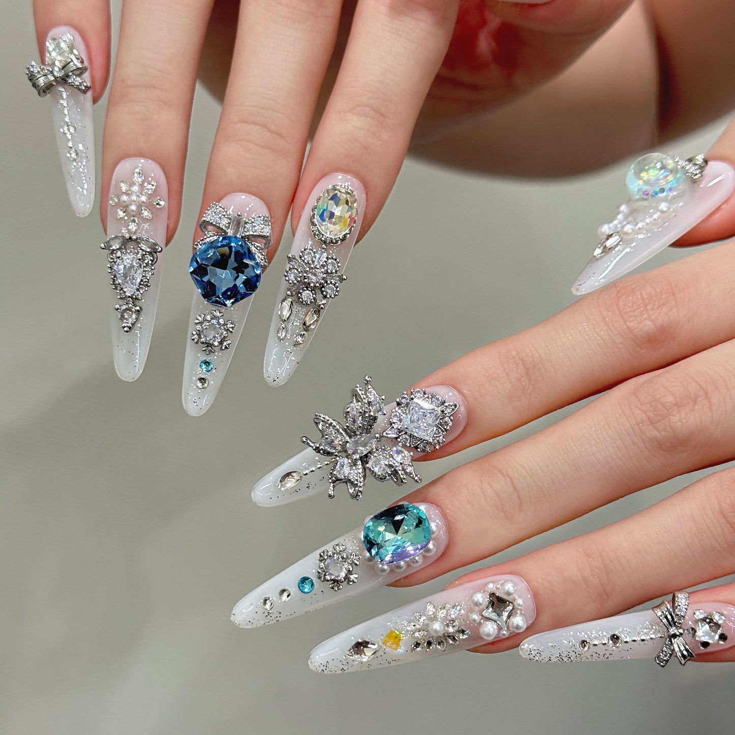 Nails 005-Ice Queen full diamond zirconia temperament manicure