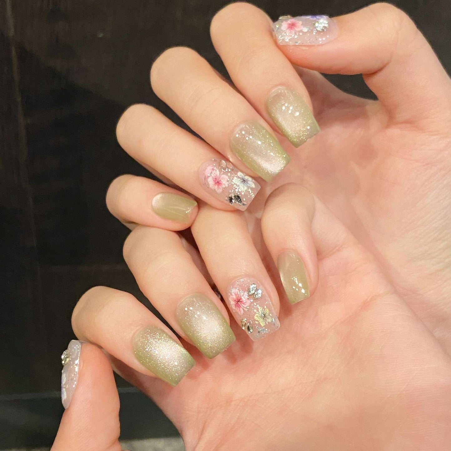 Nails 210-Ice Translucent Dry Flower Cat Eye Whitening Nail Art