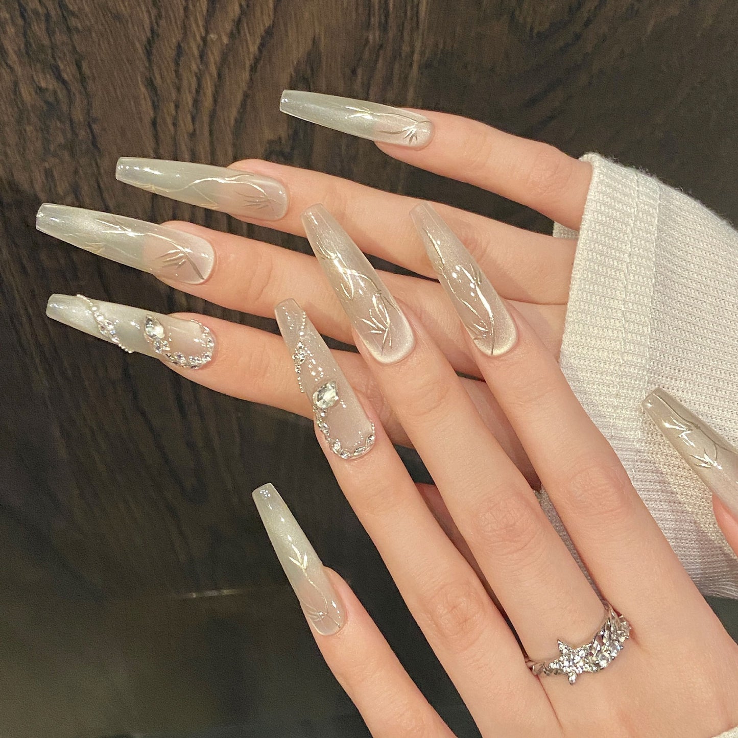 Nails 030-Cool Vintage Bamboo Spirit Snake Nail Art