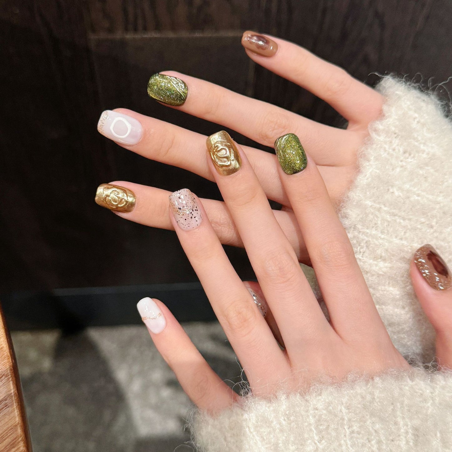 Nails 314-Streaming Color Halo Nail Art