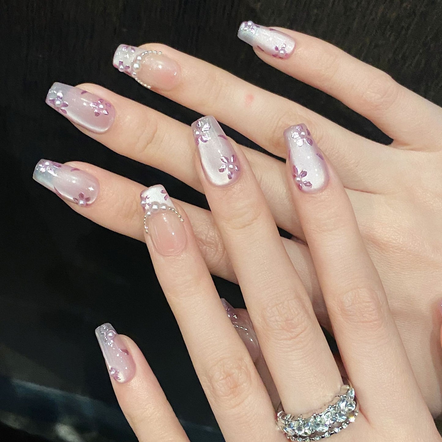 Nails 211-Spring Flower Cat Eye White Nail Art