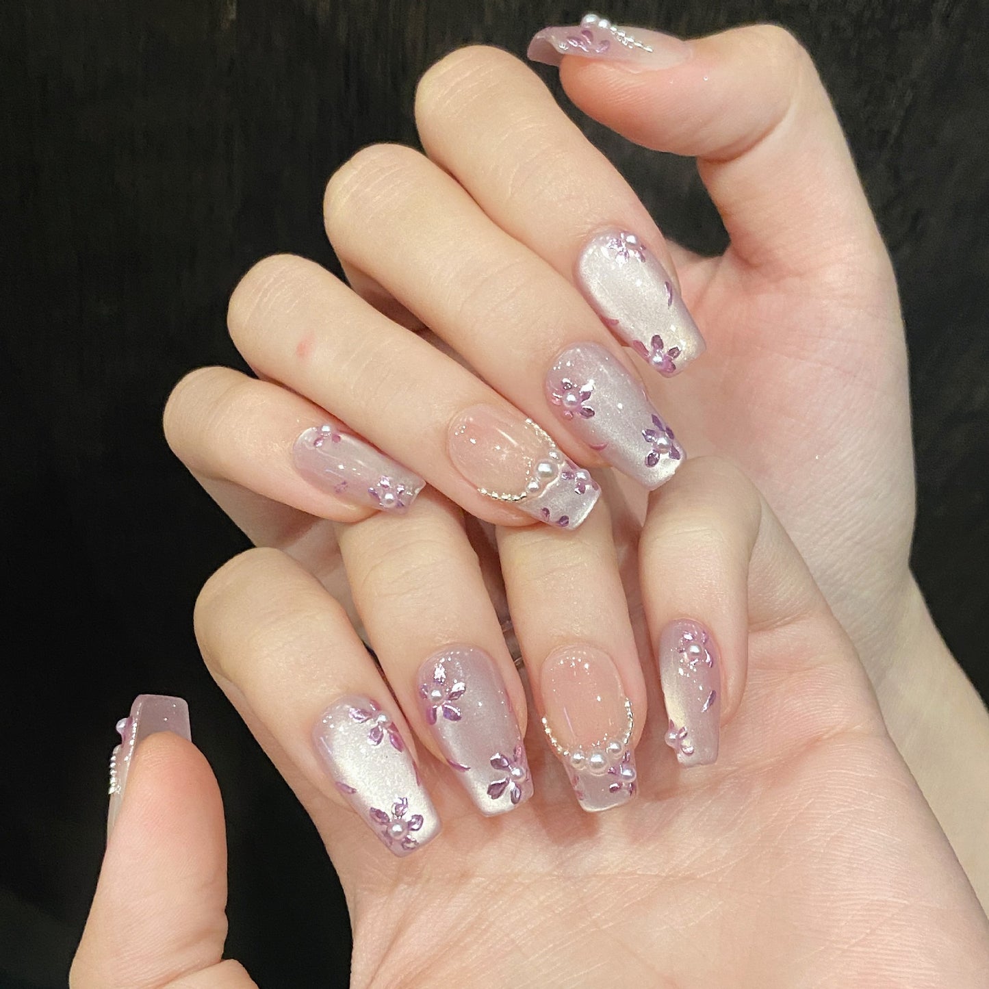 Nails 211-Spring Flower Cat Eye White Nail Art