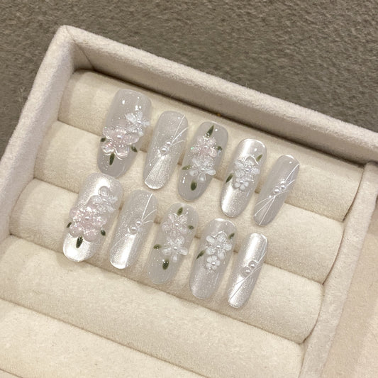 Nails 231-Gardenia Tea Smoothie Flower Cat Eye Nail Art