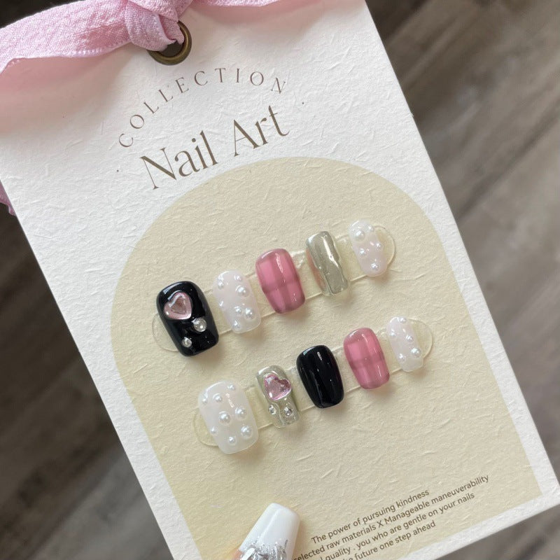 Nails 086-Sweet & Cool Black & Pink Plaid Manicure