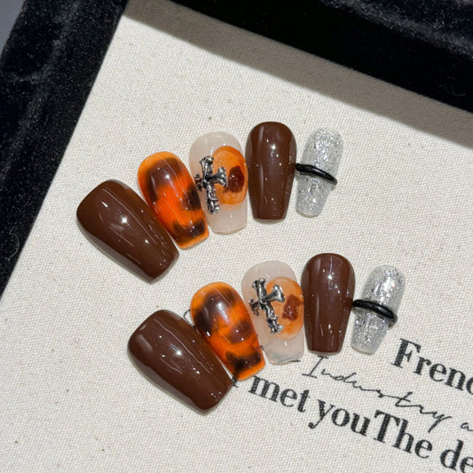 Nails 260-Golden Years Merad Amber Halo Nail Art