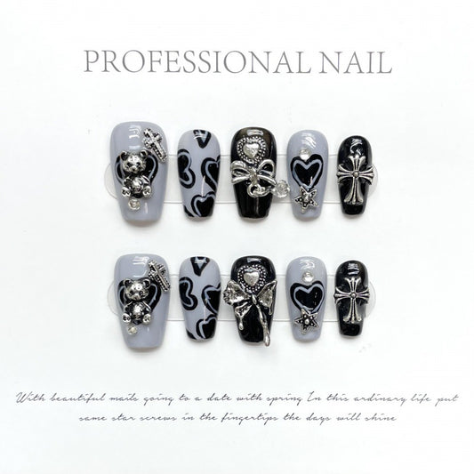 Nails 116-Spice Girls Metallic Bear Nail Art