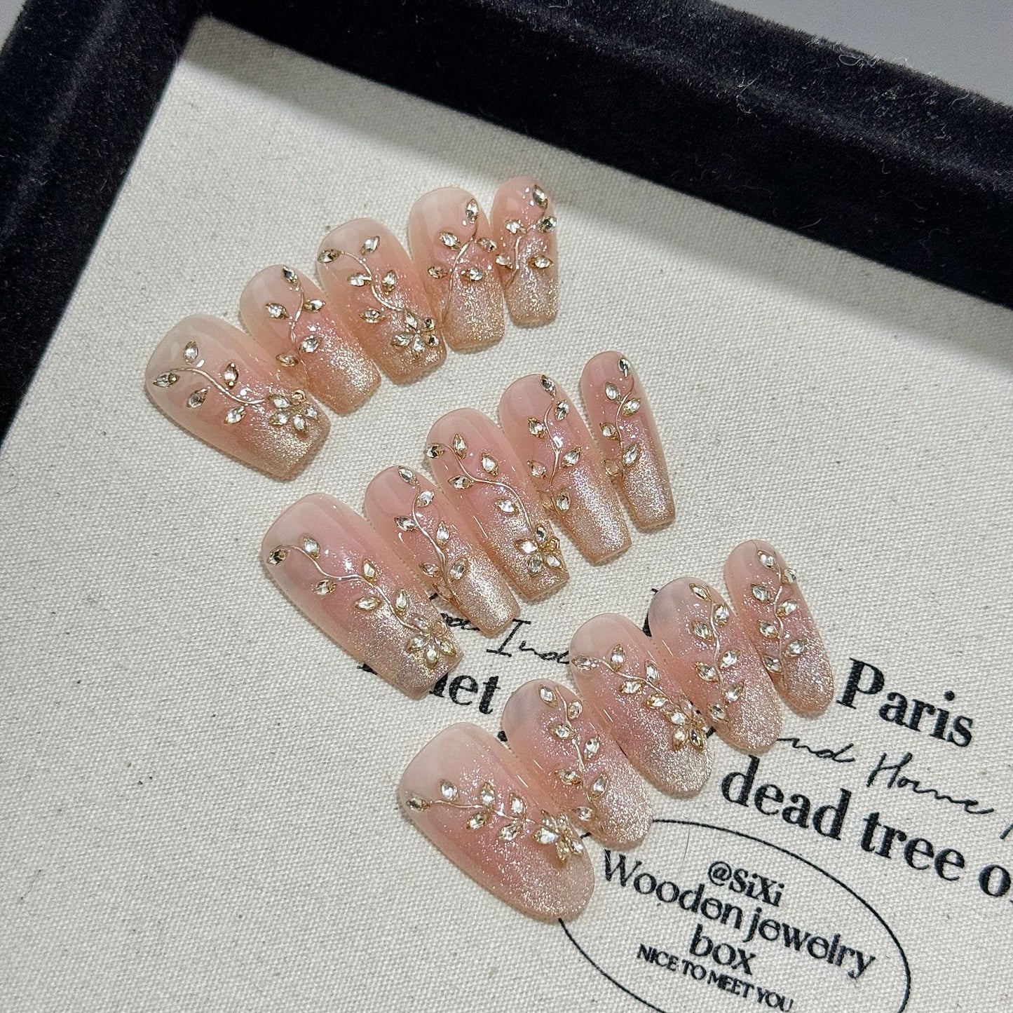 Nails 219-Moonlight Star River Horse Eye Zirconia Champagne Gradient Nail Art