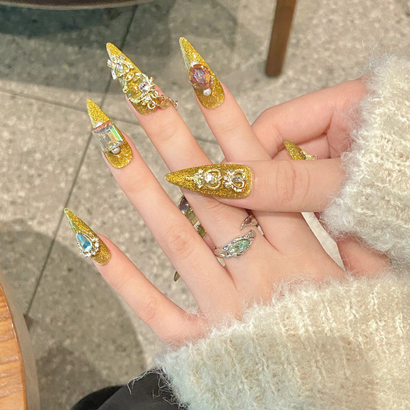 Nails 170-Few Gold Pixie Nail Art