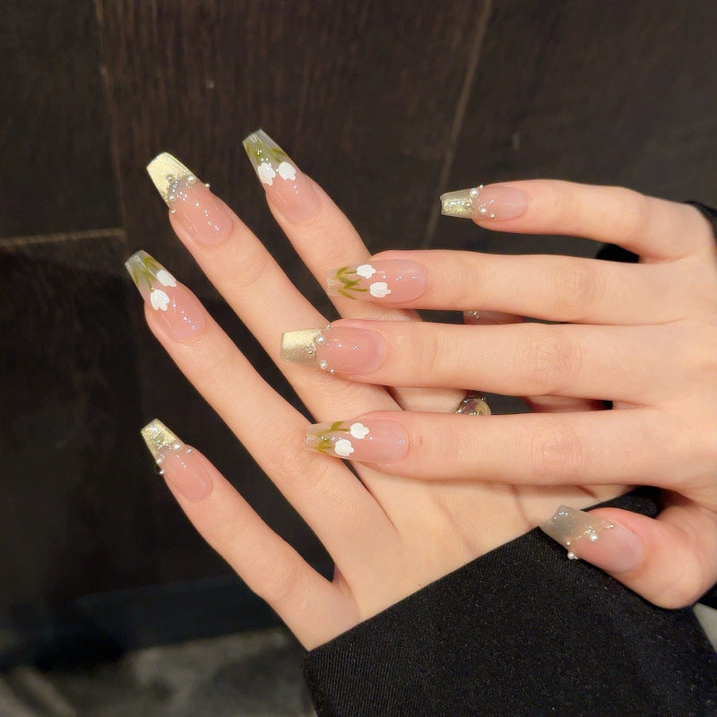 Nails 297-Pearl Tulip Manicure