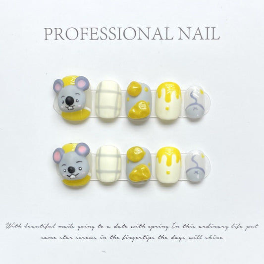 Nails 163-Cute Mouse Nail Art
